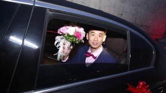 花田喜事在线观看,笑料百出，浪漫满溢的喜剧盛宴  第2张